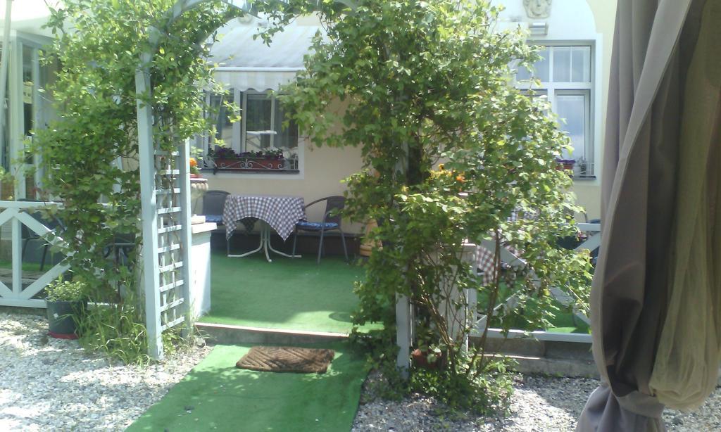 Villa Meteor Marianske Lazne Ngoại thất bức ảnh